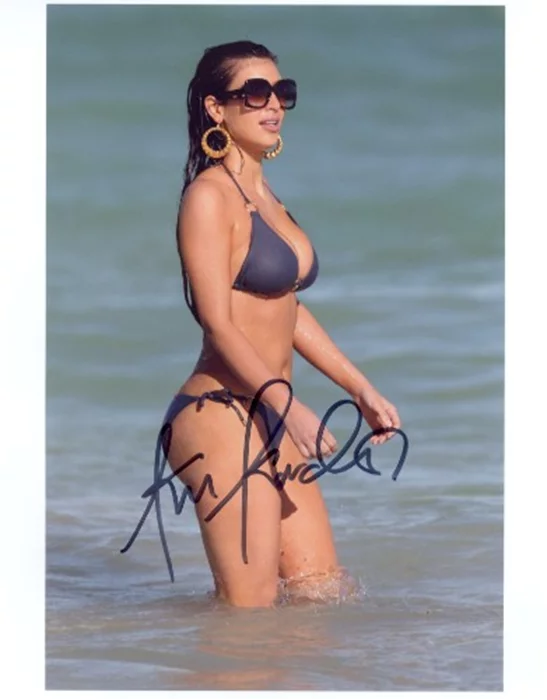 Kim Kardashian autograph