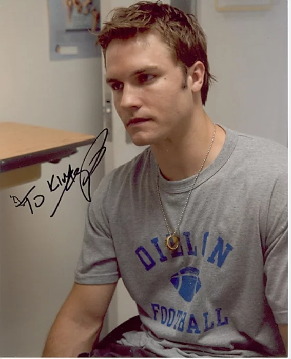 Scott Porter autograph