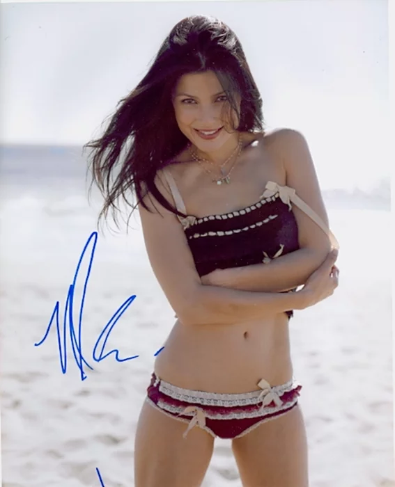 Natassia Malthe autograph