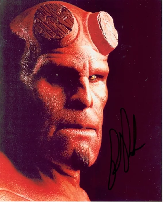Ron Perlman autograph