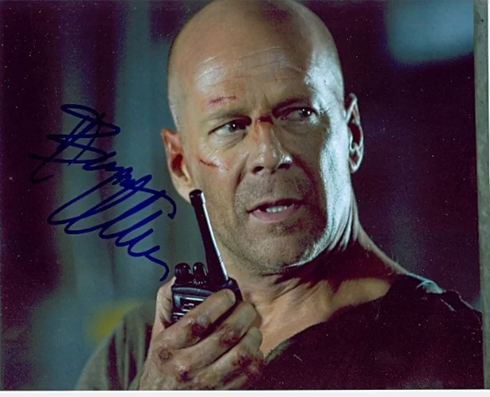 Bruce Willis autograph