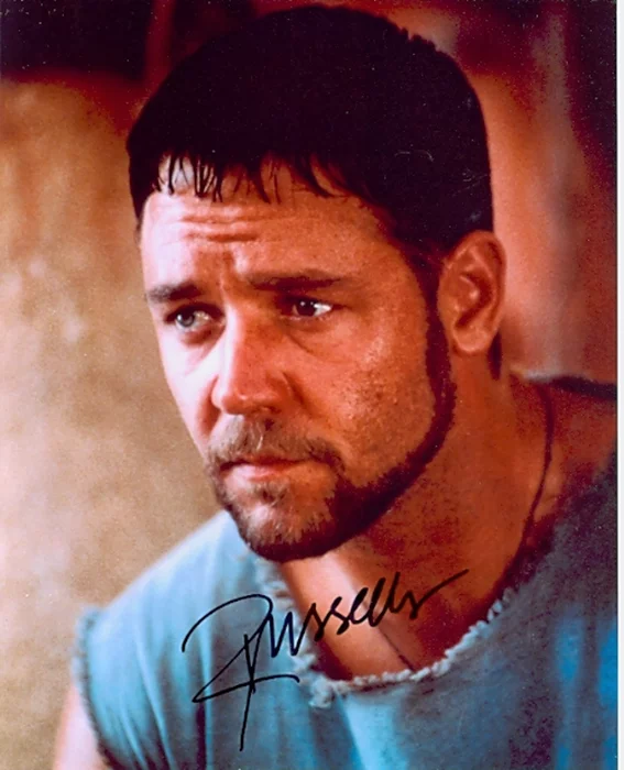 Russell Crowe autograph