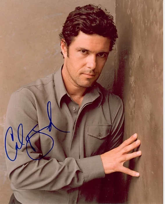 Carlos Bernard autograph