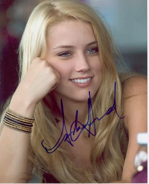 Amber Heard autograph