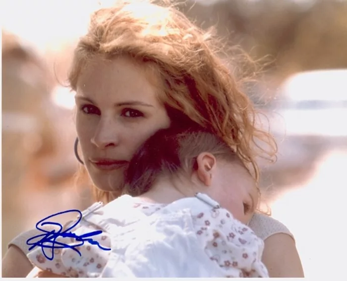 Julia Roberts autograph