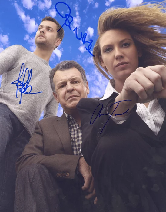 Fringe autograph