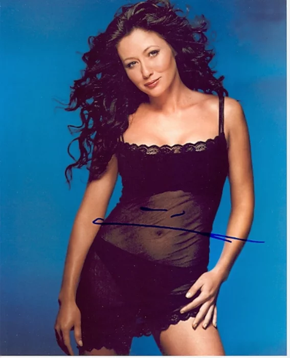 Shannen Doherty autograph