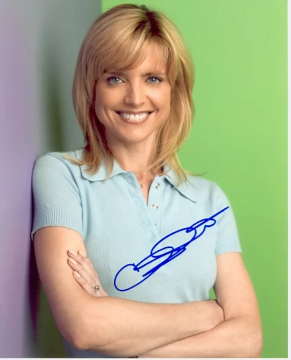 Courtney Thorne-Smith autograph