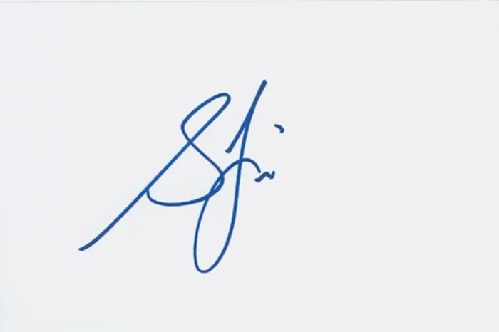 Sean Faris autograph