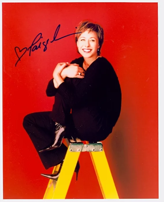 Paige Davis autograph