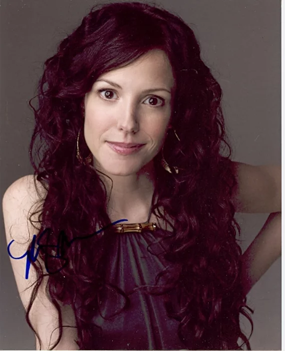 Mary Louise Parker autograph