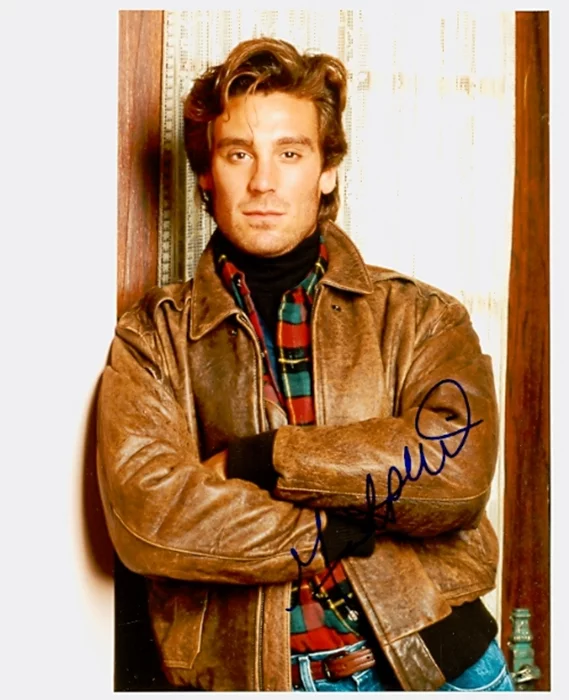 Michael T. Weiss autograph