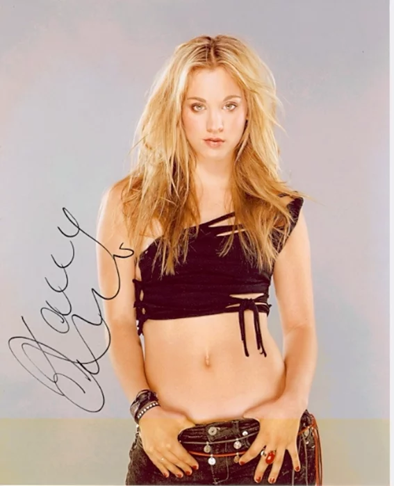 Kaley Cuoco autograph