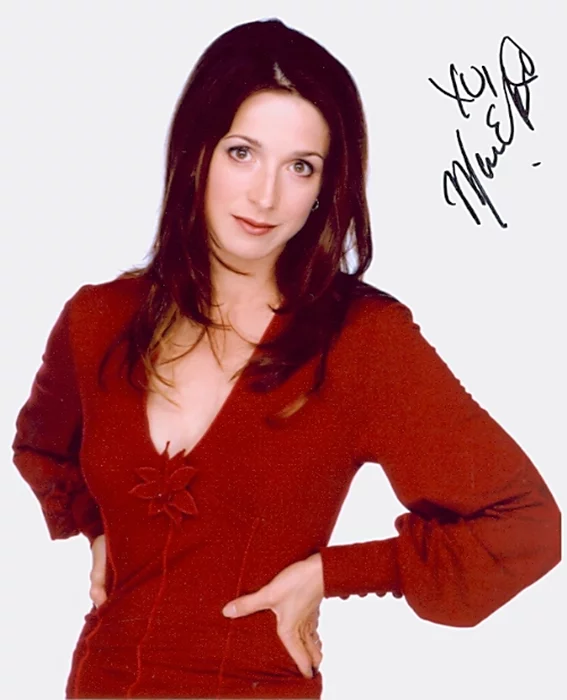 Marin Hinkle autograph