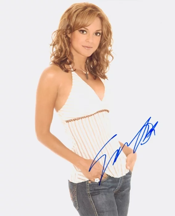Eva LaRue autograph