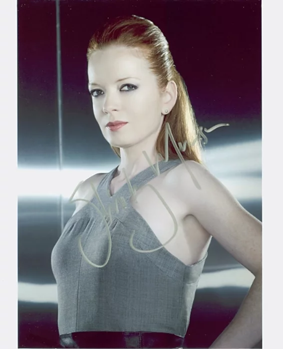 Shirley Manson autograph