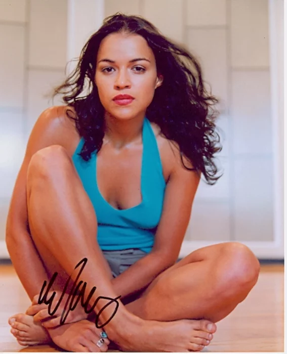 Michelle Rodriguez autograph