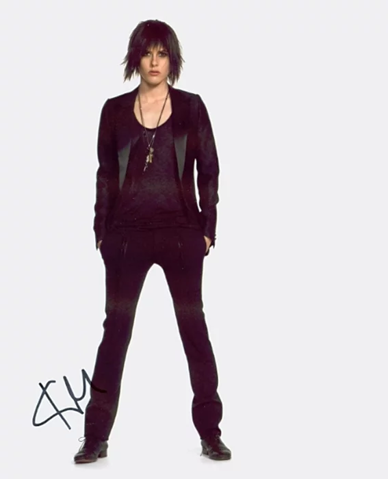 Katherine Moennig autograph