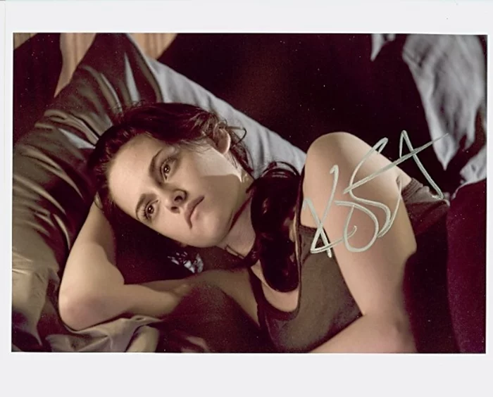 Kristen Stewart autograph