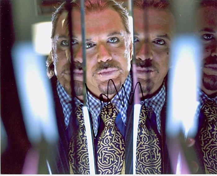 Mickey Rourke autograph