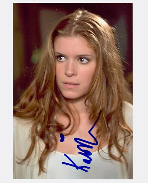 Kate Mara autograph