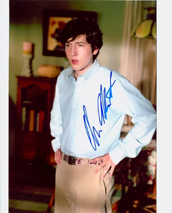 Chris Marquette autograph