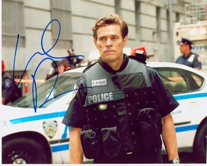 Willem DaFoe autograph