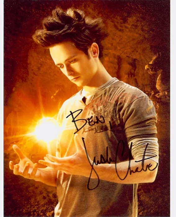 Justin Chatwin autograph