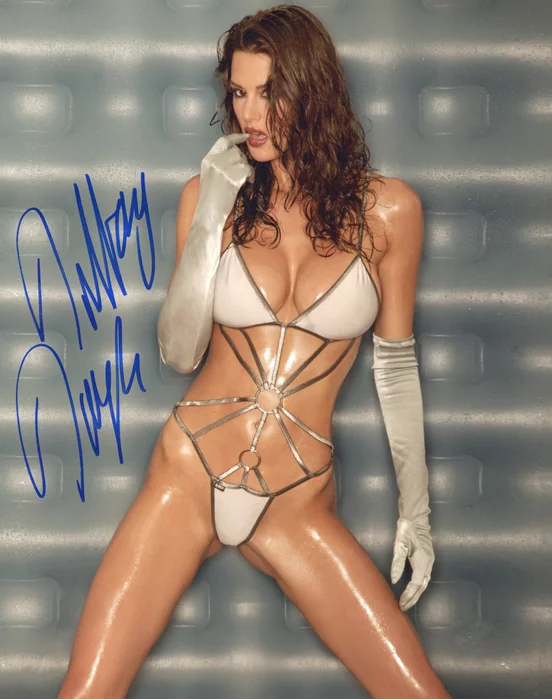 Tiffany Taylor autograph