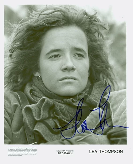 Lea Thompson autograph