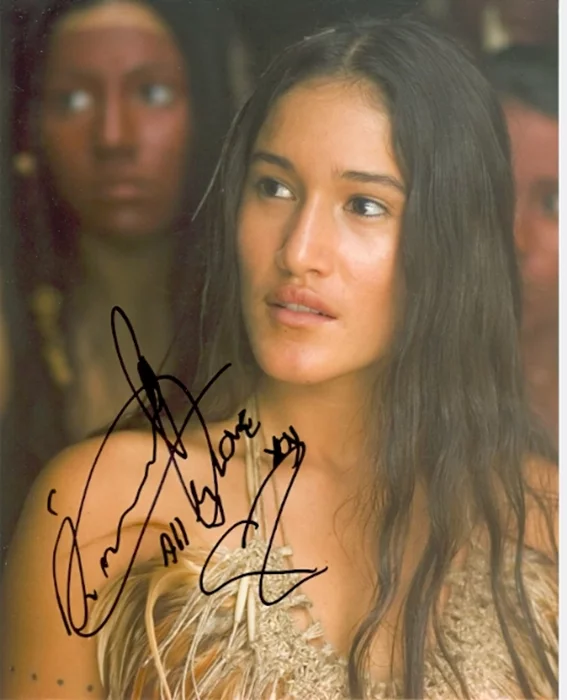 Q'Orianka Kilcher autograph