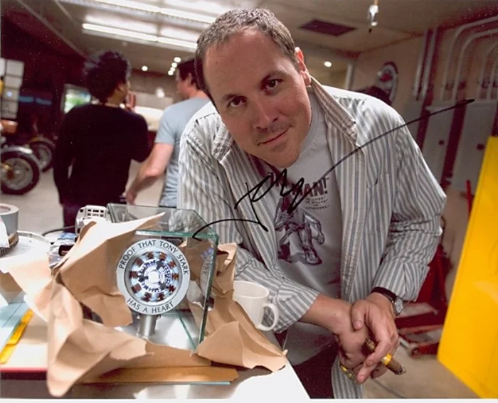 Jon Favreau autograph