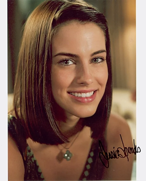 Jessica Lowndes autograph