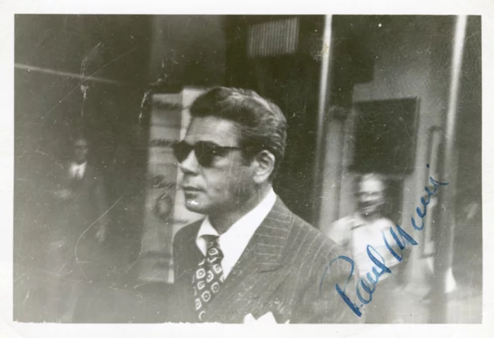 Paul Muni autograph