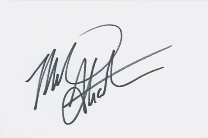 Michael Strahan autograph