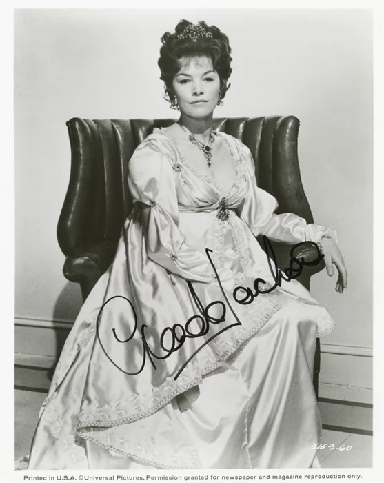 Glenda Jackson autograph