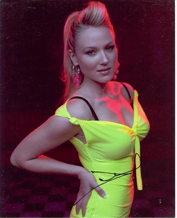 Jewel autograph