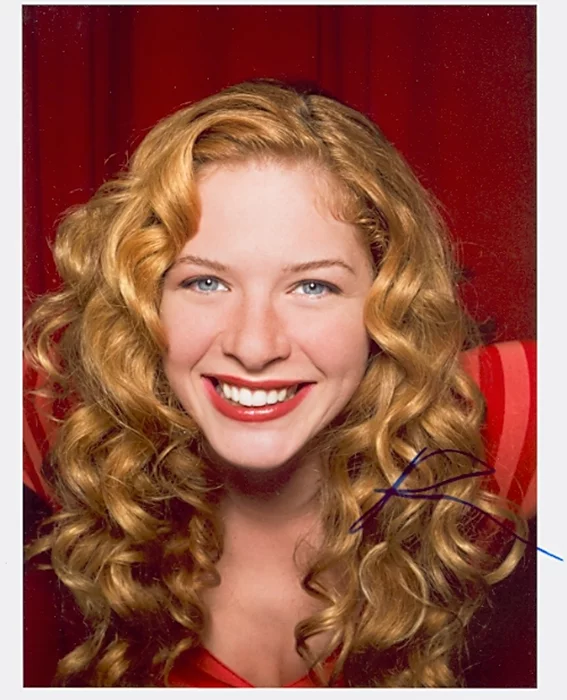 Rachelle Lefevre autograph
