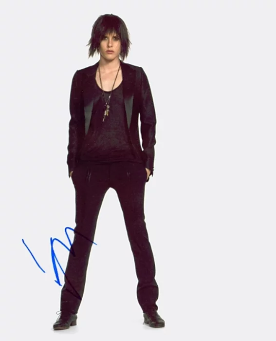 Katherine Moennig autograph