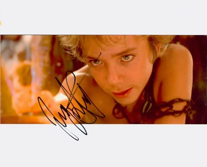 Jeremy Sumpter autograph