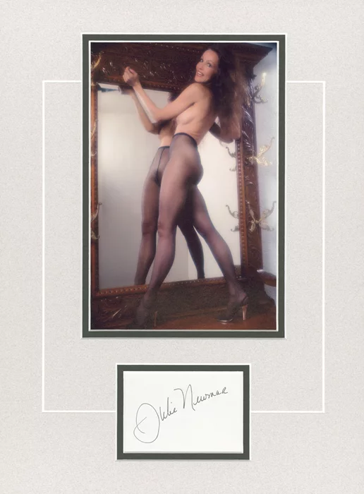 Julie Newmar autograph