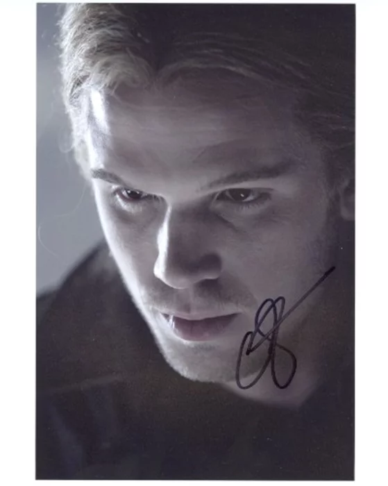 Cam Gigandet autograph