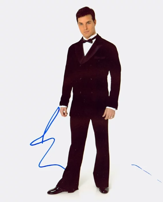 Jonathan Roberts autograph