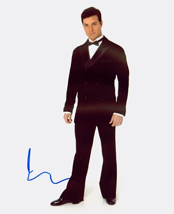 Jonathan Roberts autograph