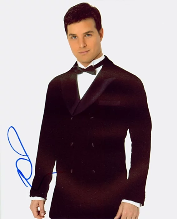 Jonathan Roberts autograph