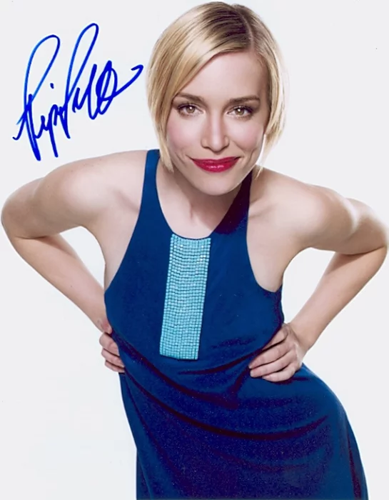 Piper Perabo autograph