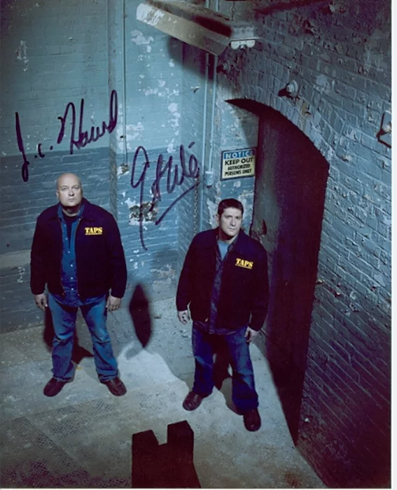 Ghost Hunters autograph