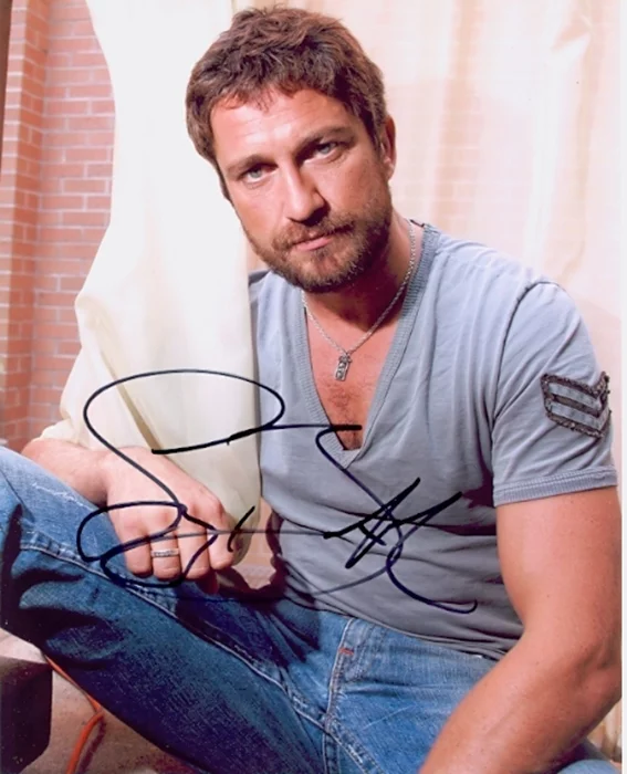 Gerard Butler autograph