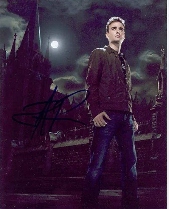 Robin Dunne autograph