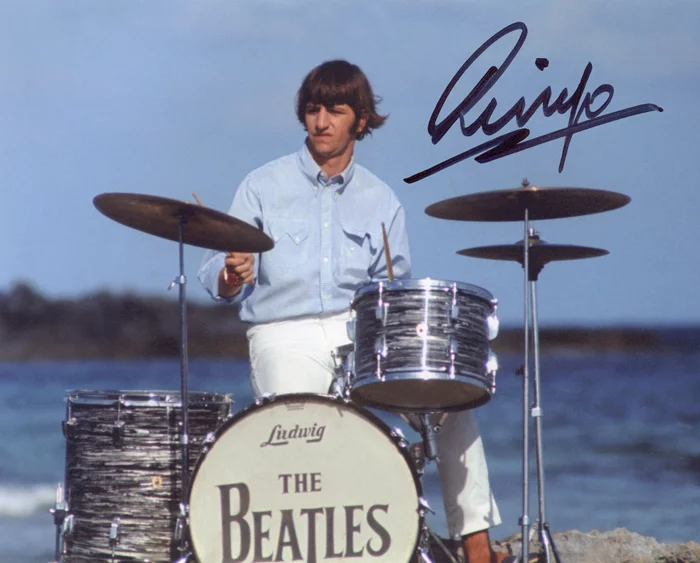 Ringo Starr autograph